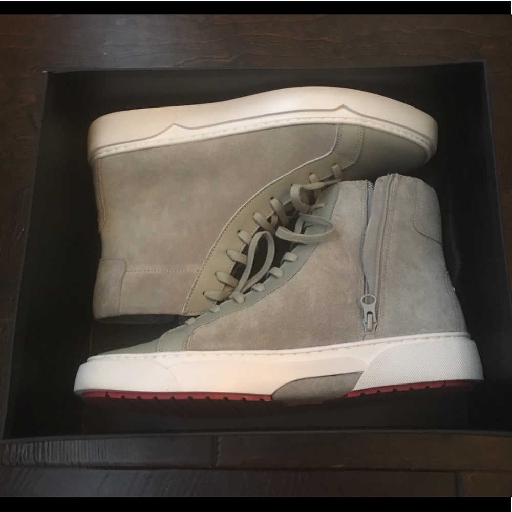 Men’s casual High Top shoes